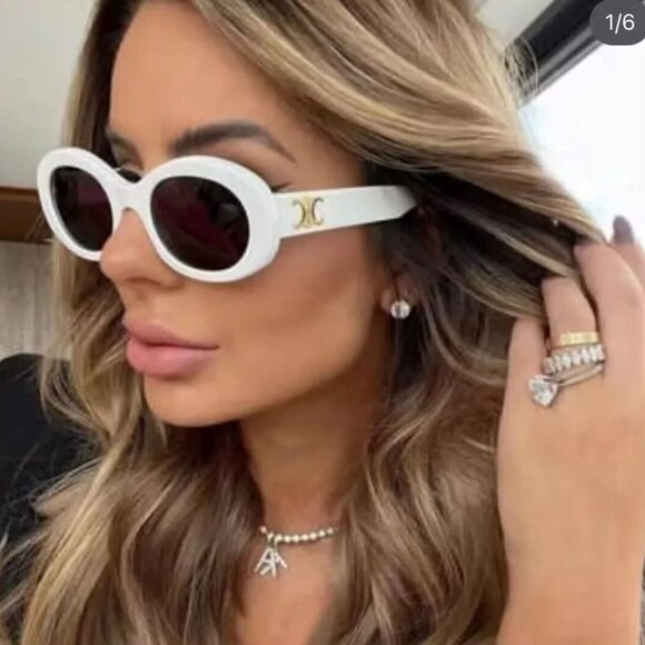 Celine Triomphe CL40194U Sunglasses - Like New with Original Box & Dust Bag - Picture 4 of 7